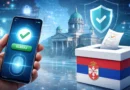 Pametni telefon sa digitalnim glasanjem, biometrijskom potvrdom i glasačka kutija sa simbolima Srbije, ilustracija elektronskog glasanja i bezbednosti izbora.